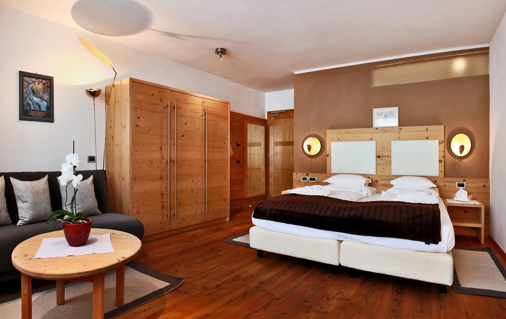 Hotel La Majun La Villa  Esterno foto